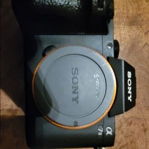 sony a7 ii 24.3 megapixel camera.